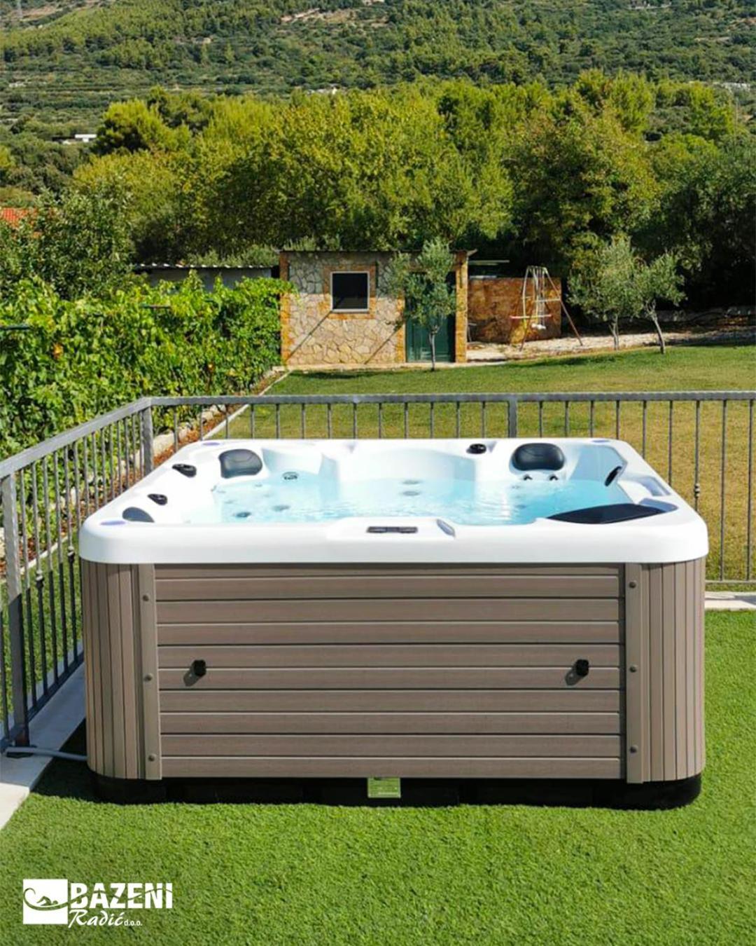 Home Away From Home With Outdoor Pool, Botanical Garden And A Beautiful Sea View Kaštela Kültér fotó